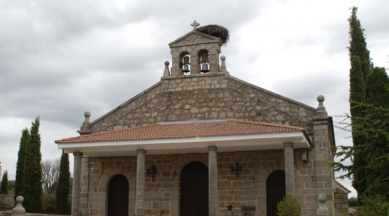 Ermita Virgen del Roble en Cenicientos